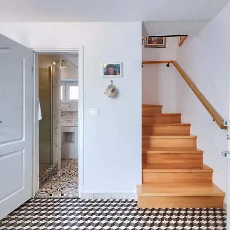 Casa Di Nelo By Interhome